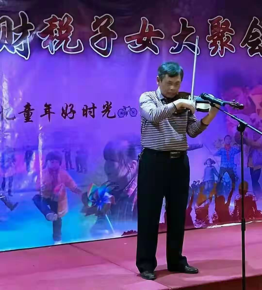 老照片里的岁月 - 银行宣传队小记
