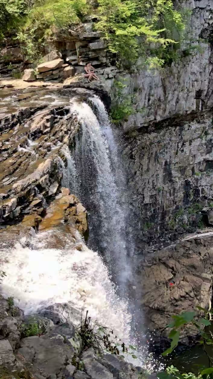 Cane Creek Falls 的第二级瀑布