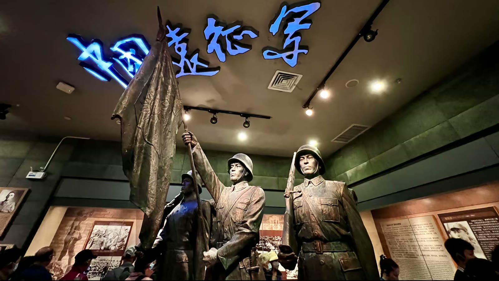腾冲国殇墓园一瞥
