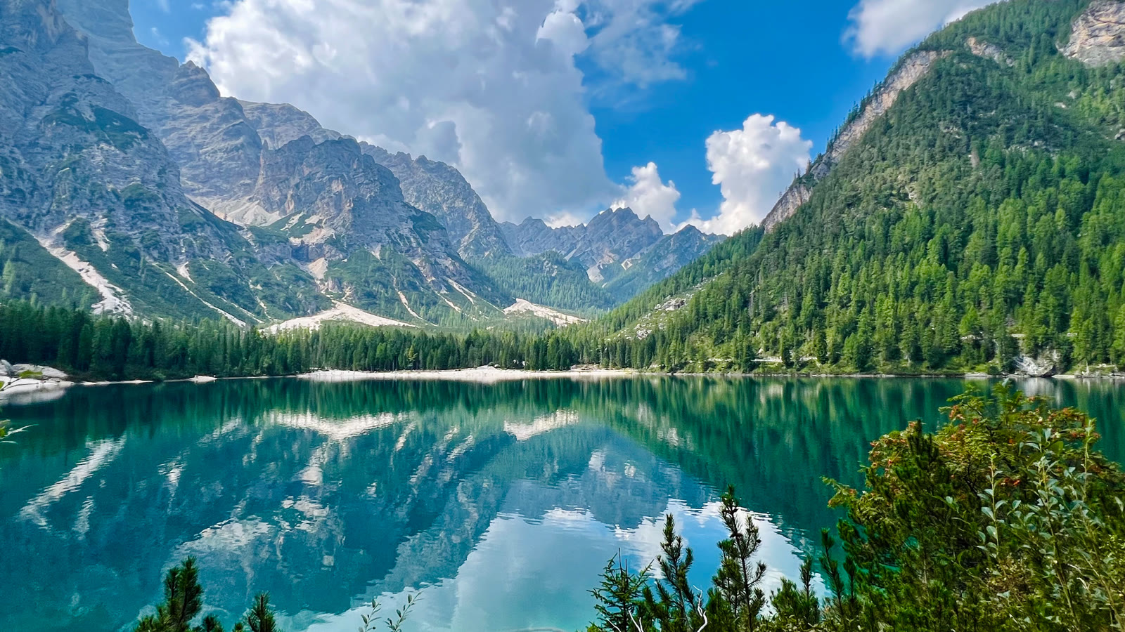 意大利多洛米蒂的高山湖泊