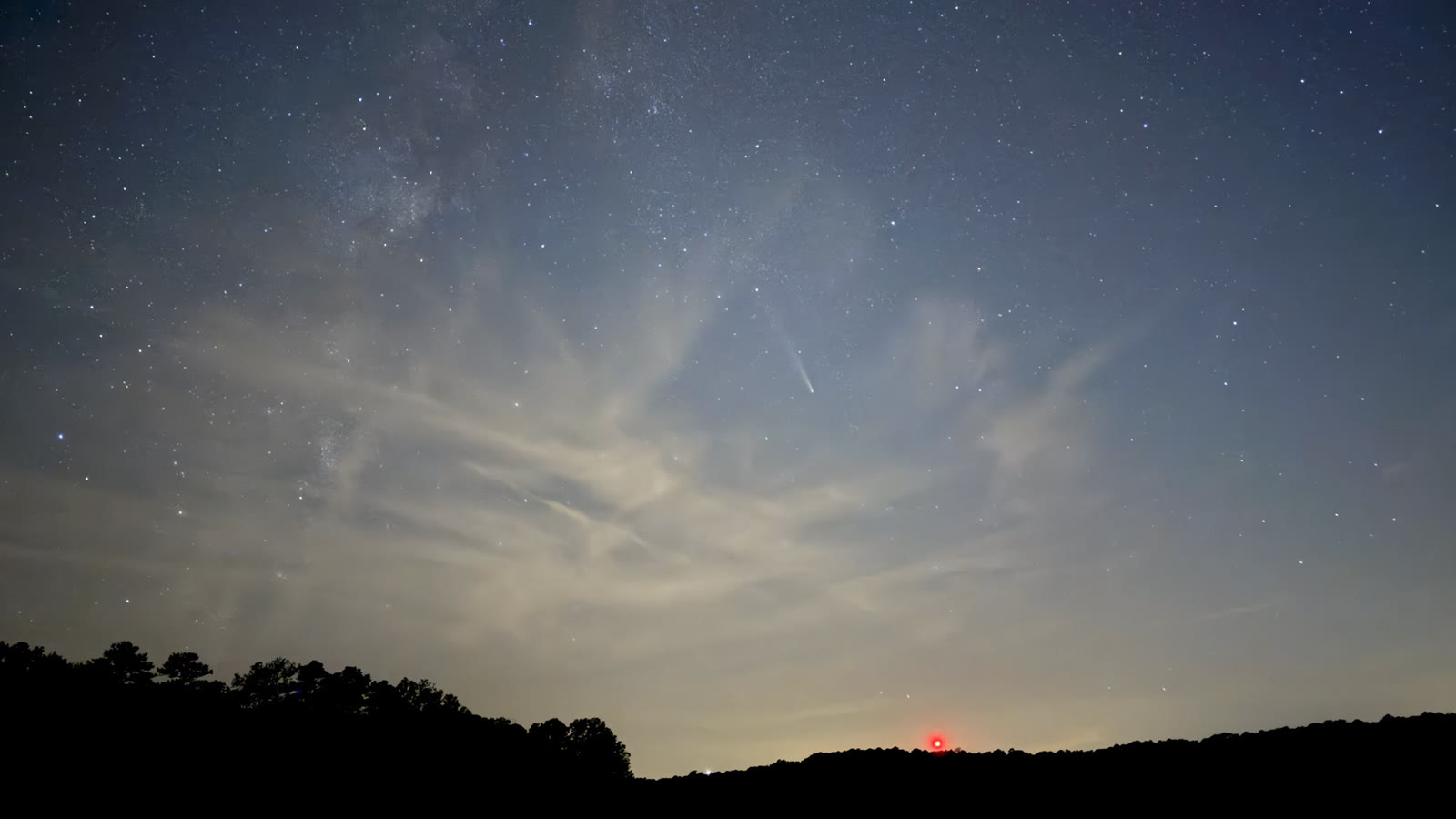 紫金山-阿特拉斯彗星