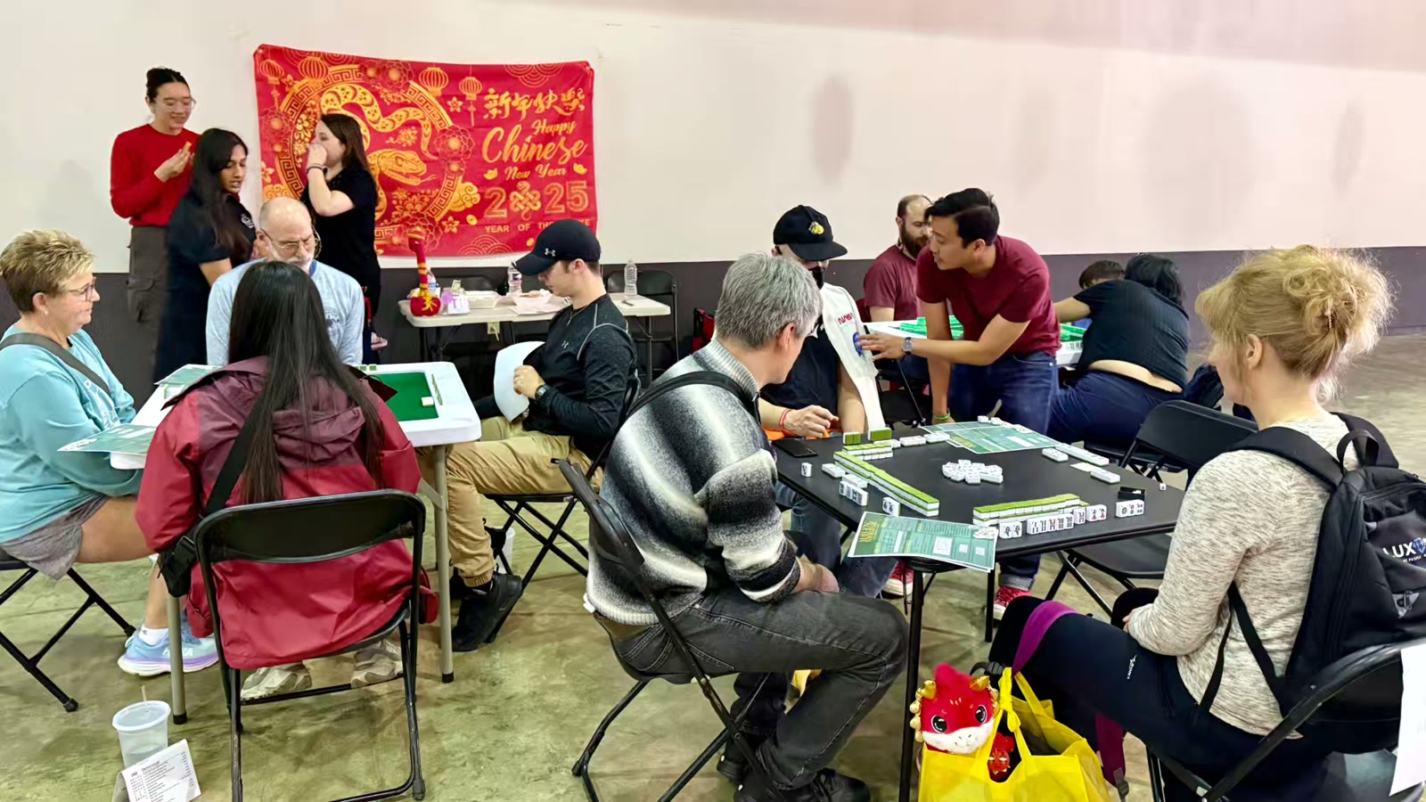 走马观花逛庙会
