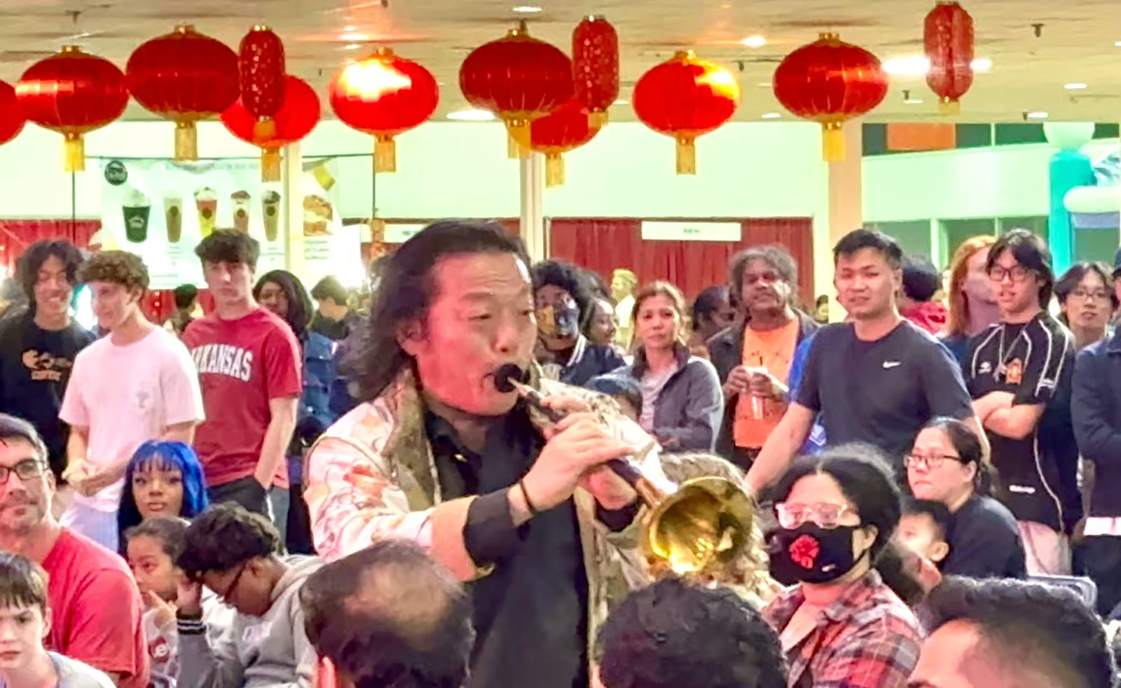 走马观花逛庙会
