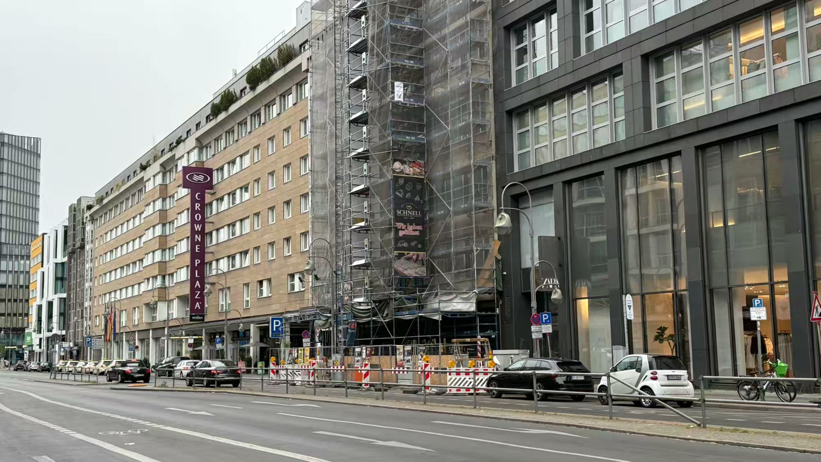 中欧四城漫步行 街头巷尾皆是景