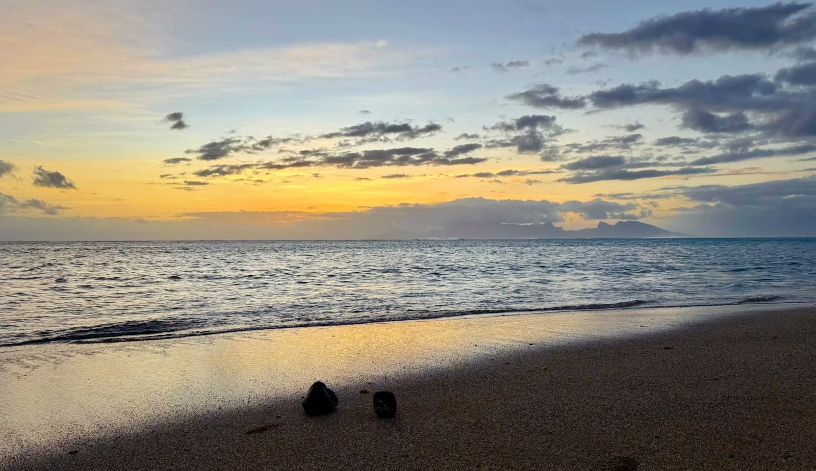 瓦亚瓦海滩（Vaiava Beach ）的日落