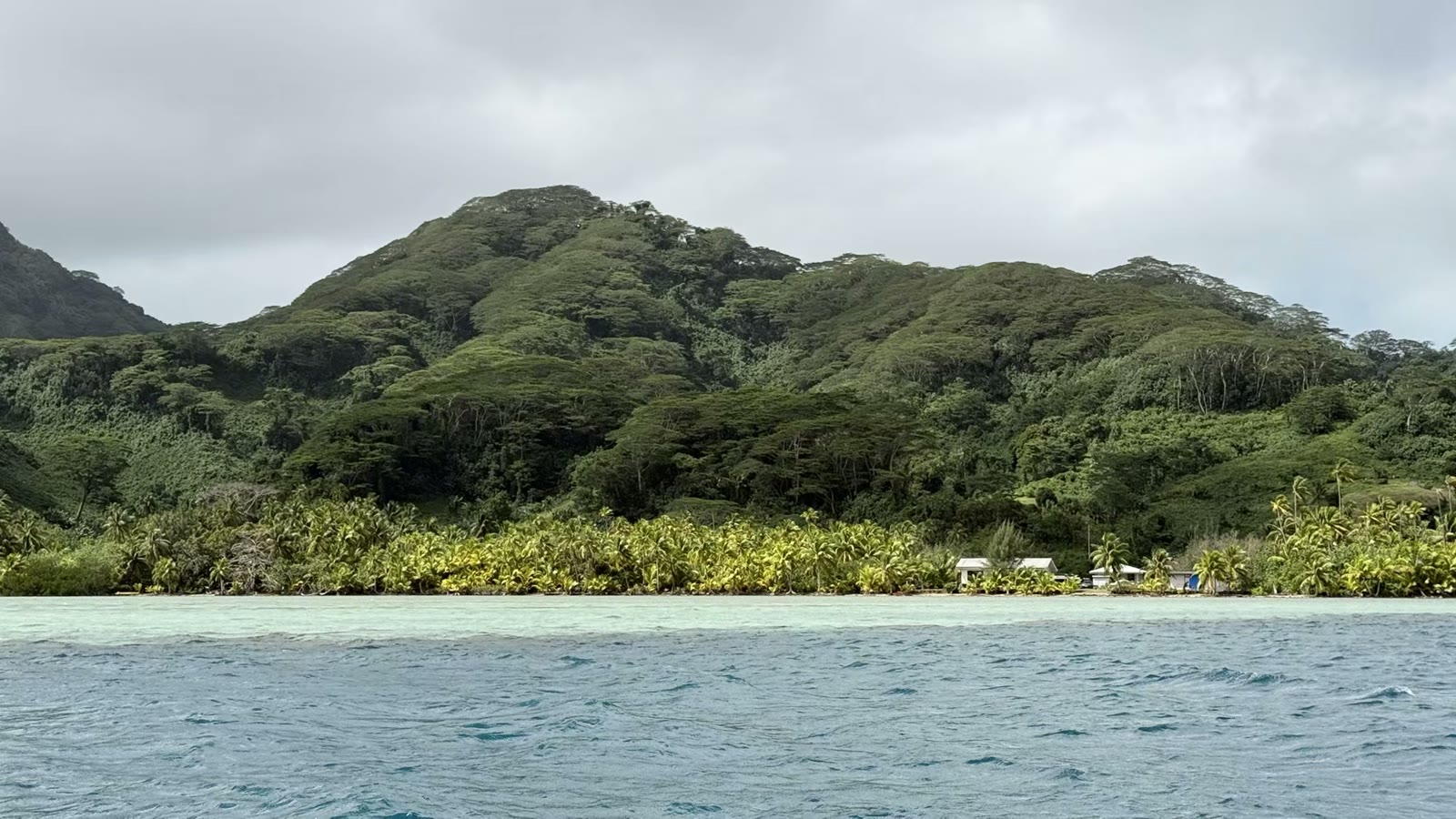 第二天:胡阿希内岛(Huahine)