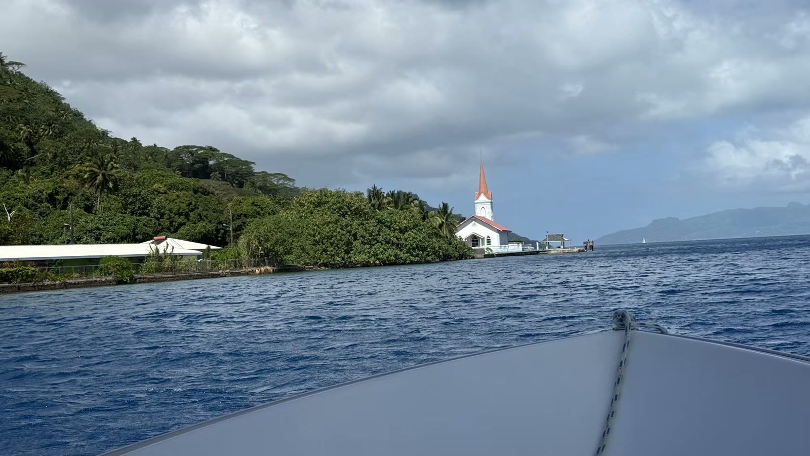 第三天：若伊雅提岛(Raiatea)