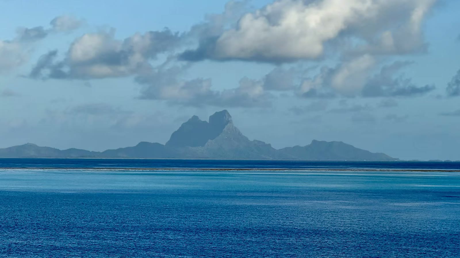 第四天：玛哈纳岛（Motu Mahana）