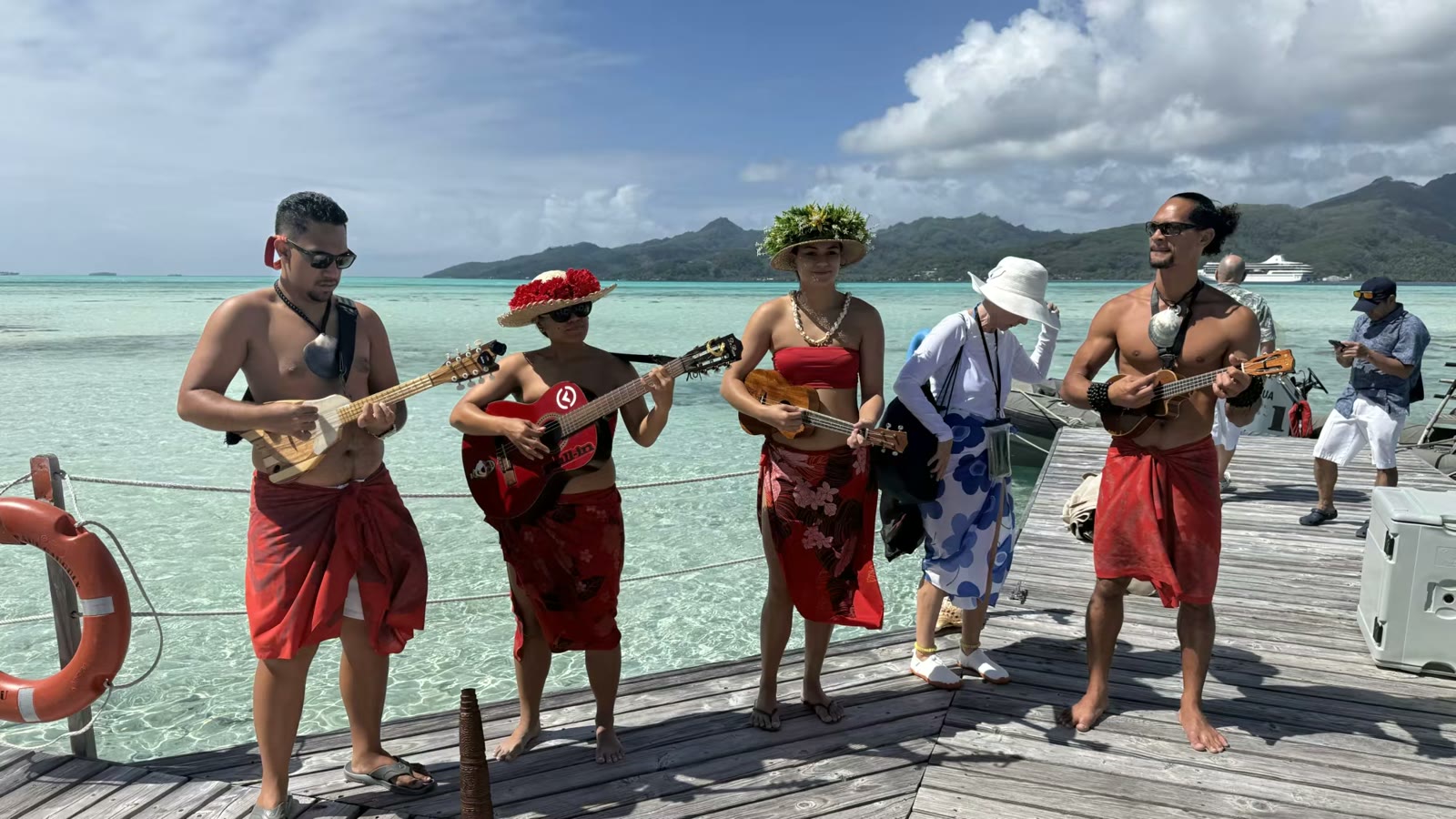 第四天：玛哈纳岛（Motu Mahana）