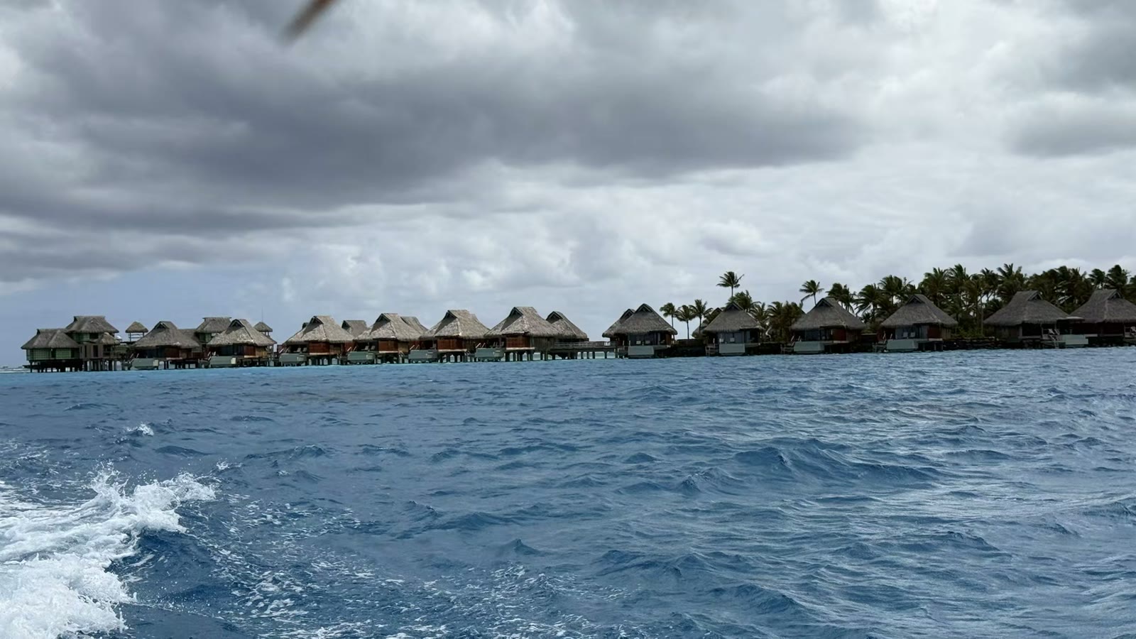 第六天： 波拉波拉岛（Bora Bora）