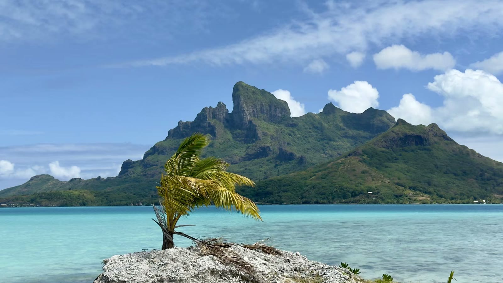 第六天： 波拉波拉岛（Bora Bora）