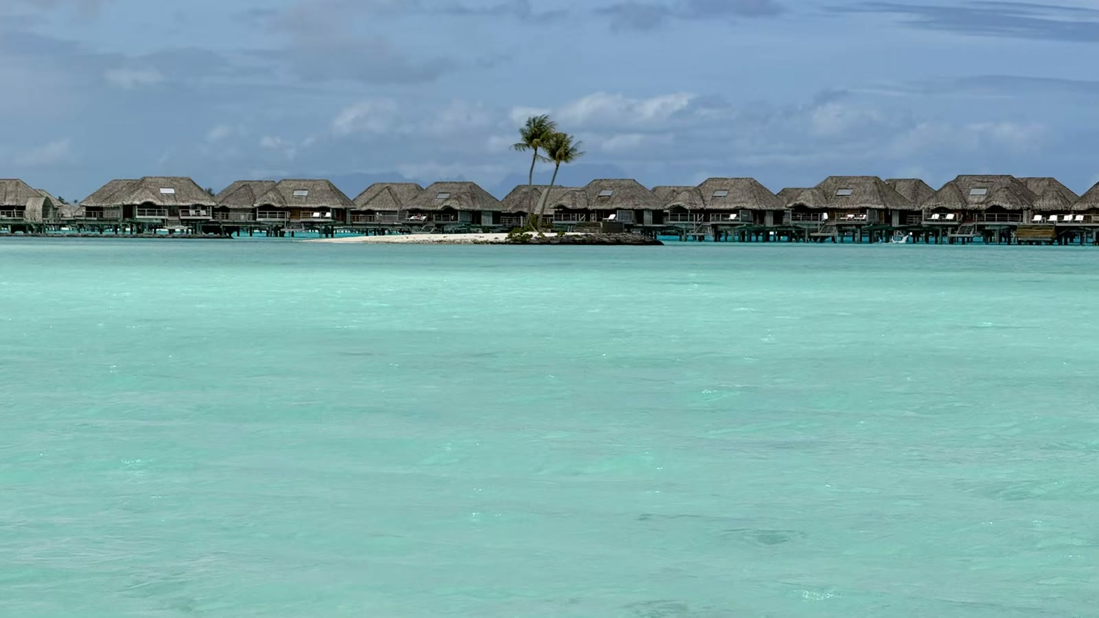 第六天： 波拉波拉岛（Bora Bora）